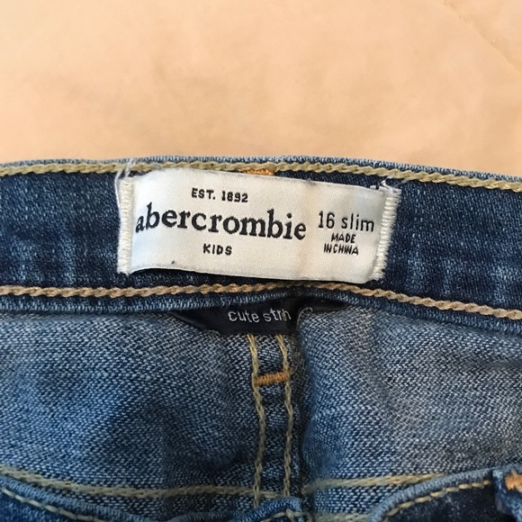 Abercrombie & Fitch Maddy Skinny Distressed jeans Size 16 Slim - Picture 5 of 8